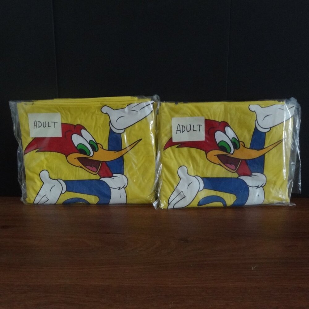 UNIVERSAL STUDIOS ~Lot of 2 ~CLASSIC Woody Woodpecker Yellow Rain Ponchos ~ADULT